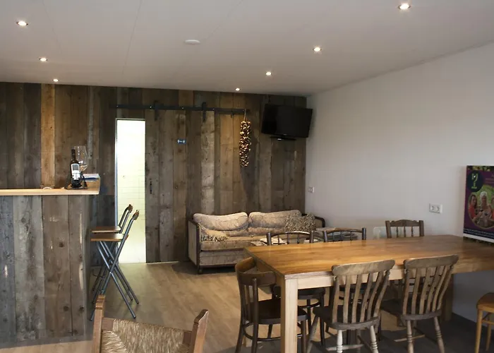 Klein-amerika Nocleg ze śniadaniem 4*